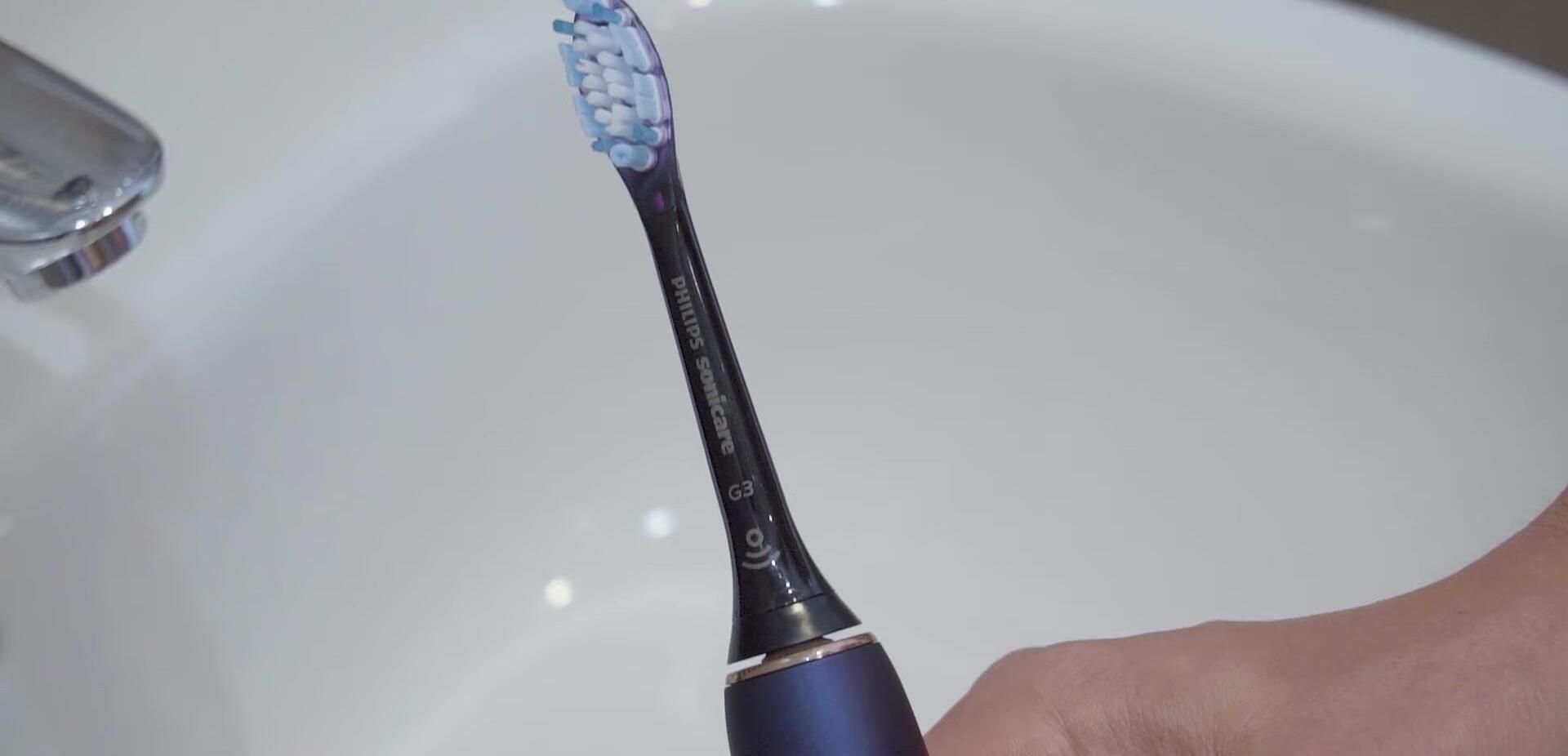 Mastering Toothbrushing: The Electric Toothbrush Technique for Superior Oral Hygiene