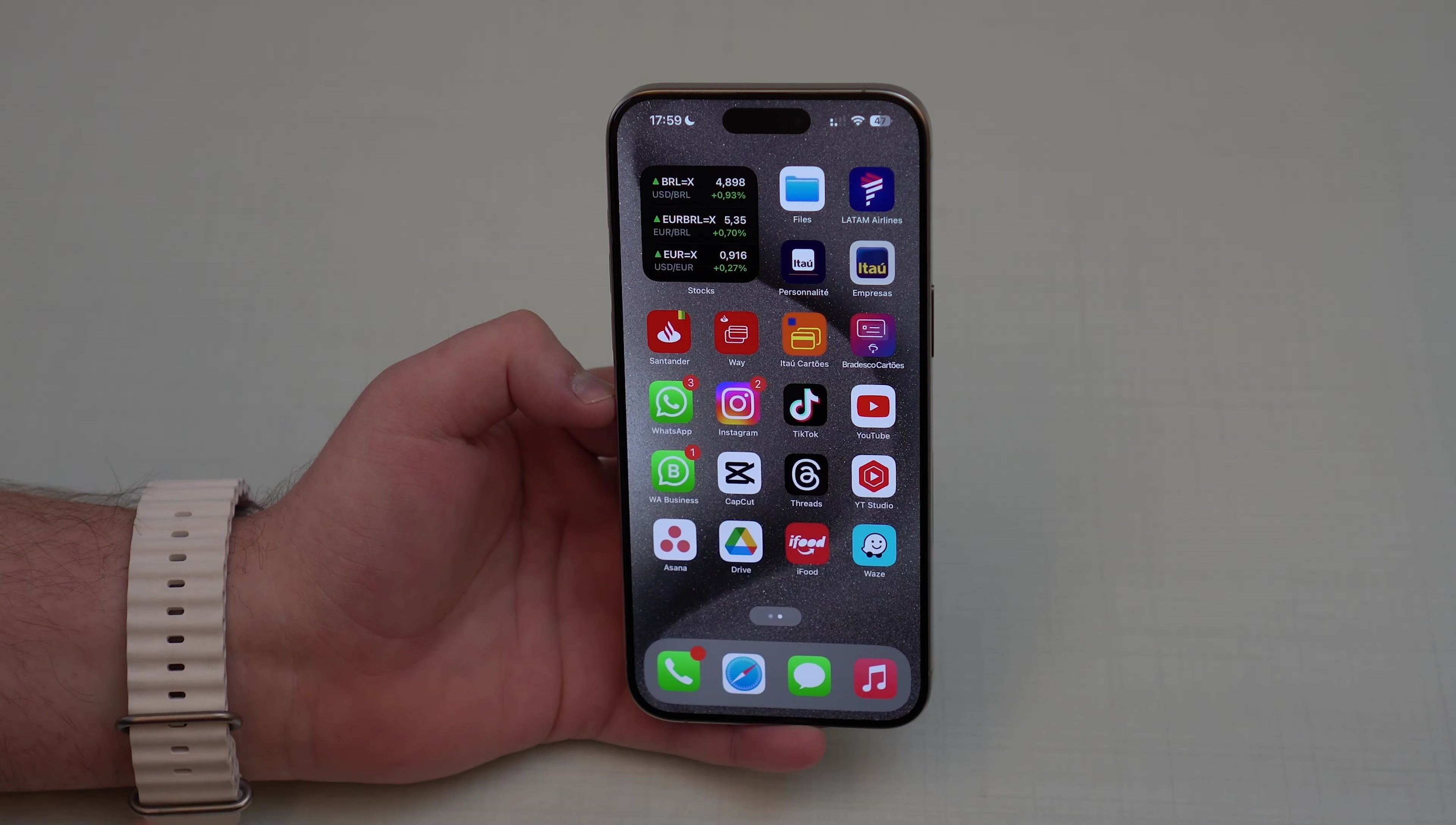 Set App Time Limits on iPhone: The Native, Free Method